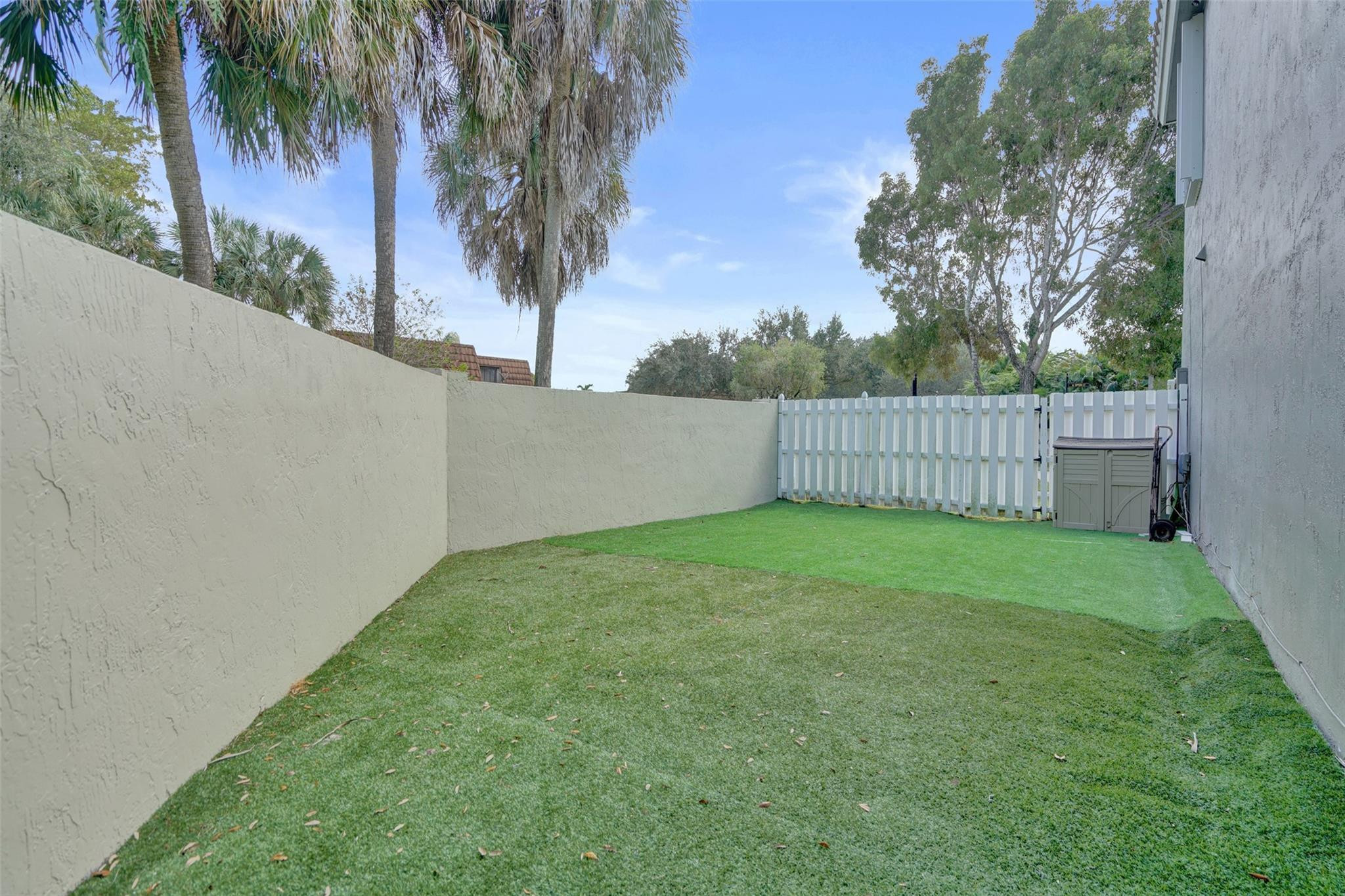 STONEBRIDGE PHASE ONE - Residential