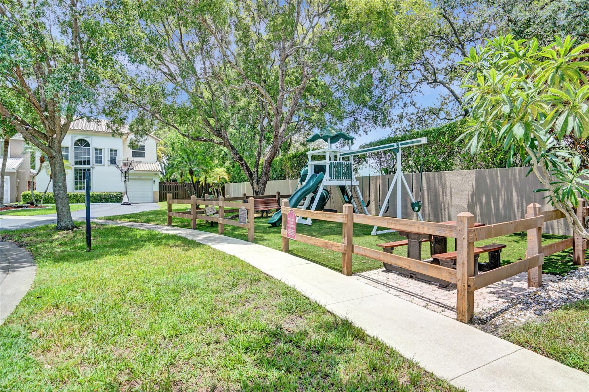 Stonebridge Ph One 91-9 B - Residential