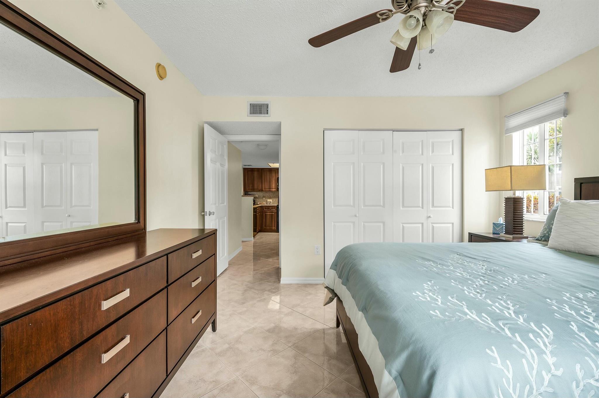 EVERGREEN LAKES CONDO - Residential