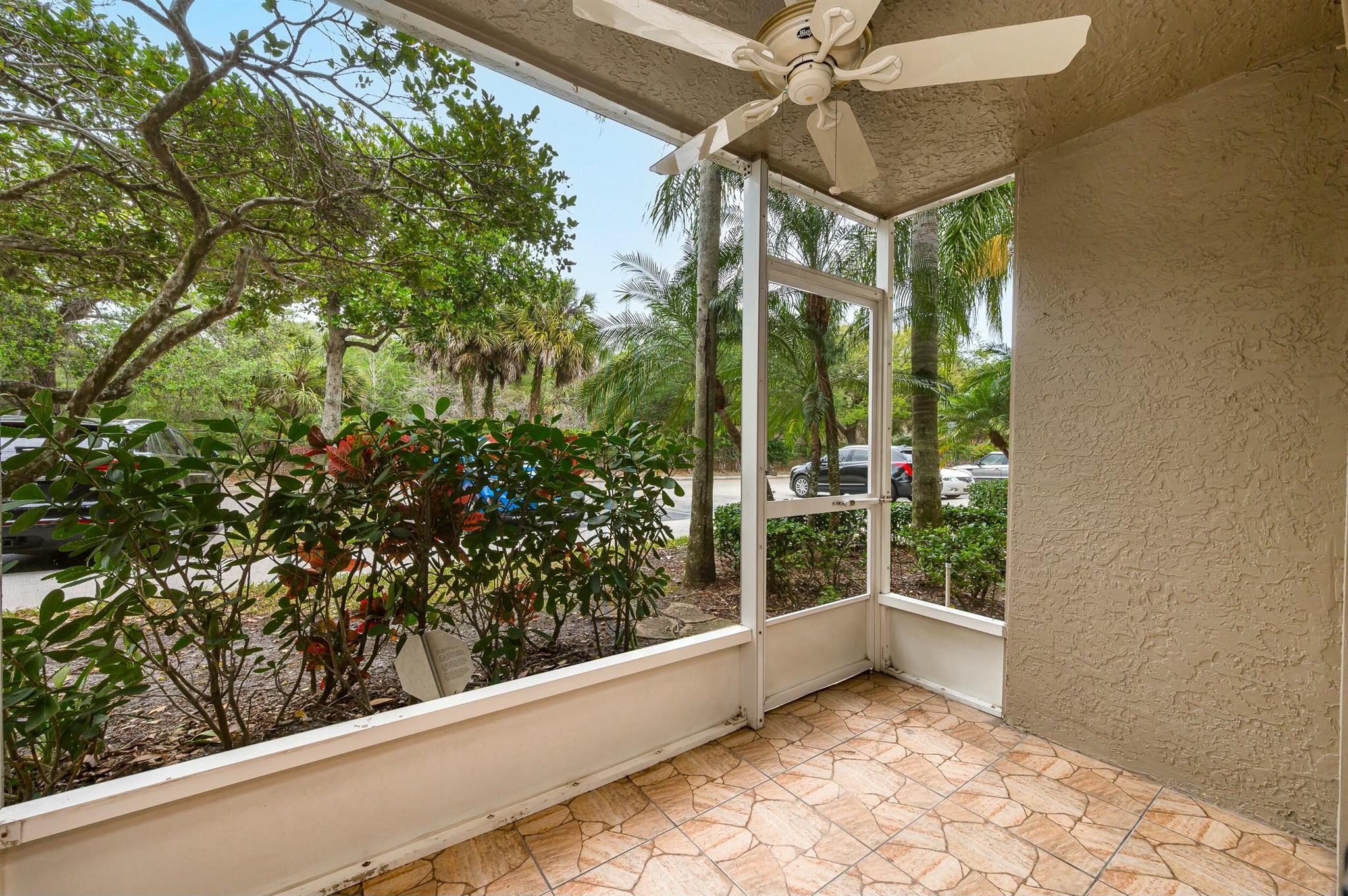 EVERGREEN LAKES CONDO - Residential