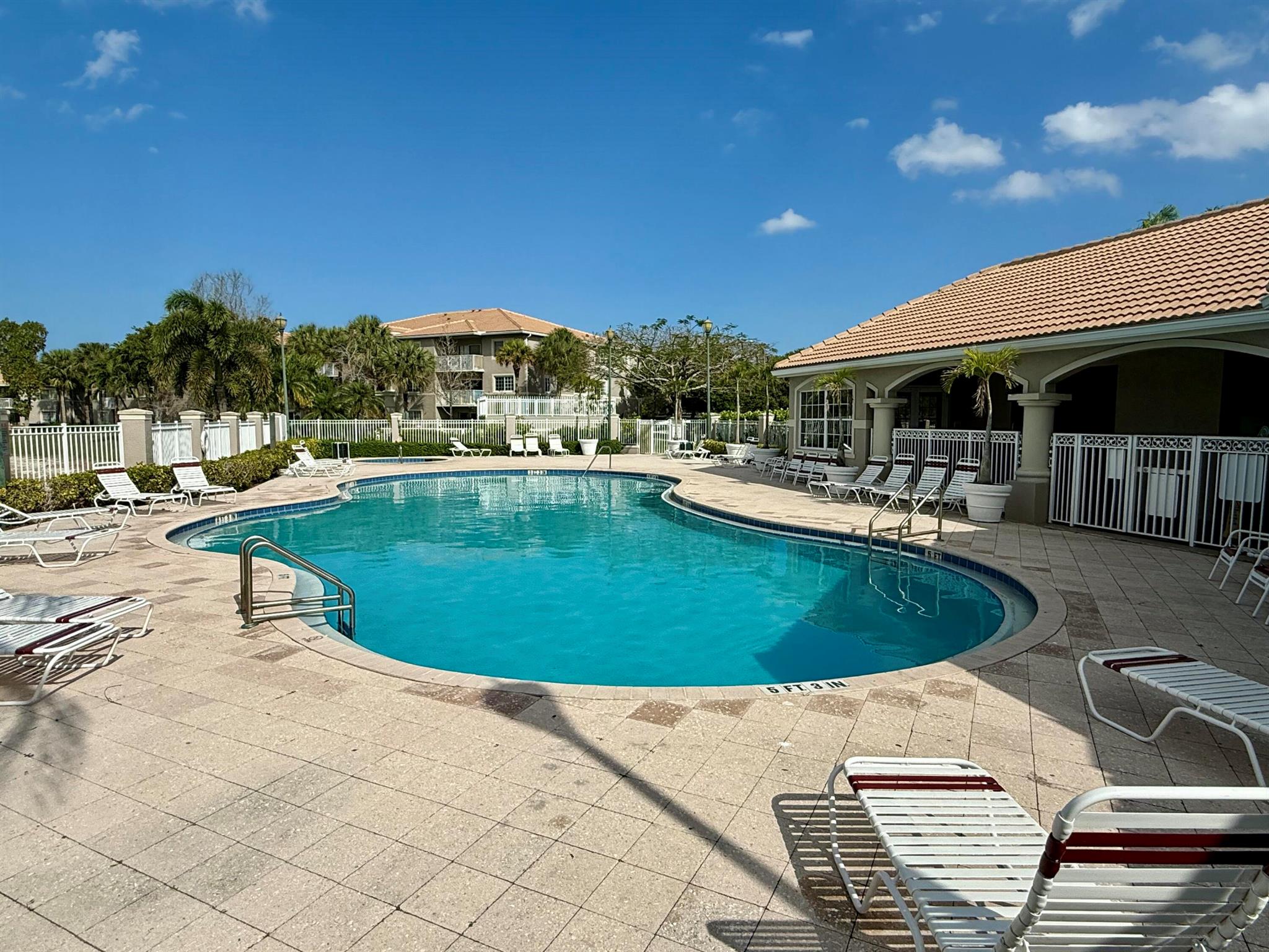 EVERGREEN LAKES CONDO - Residential