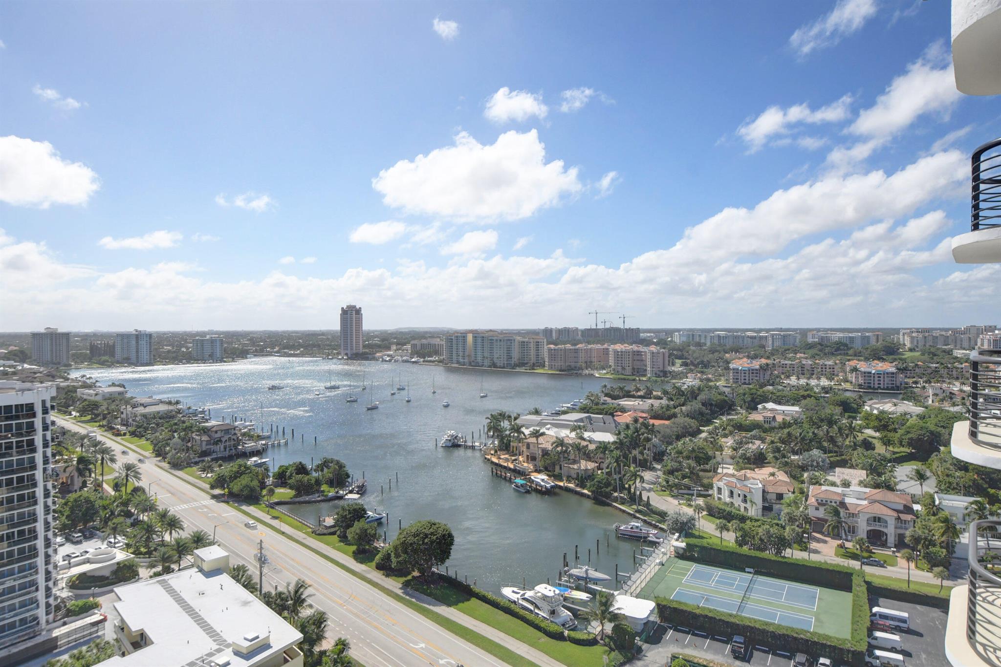 MARBELLA CONDO - Residential