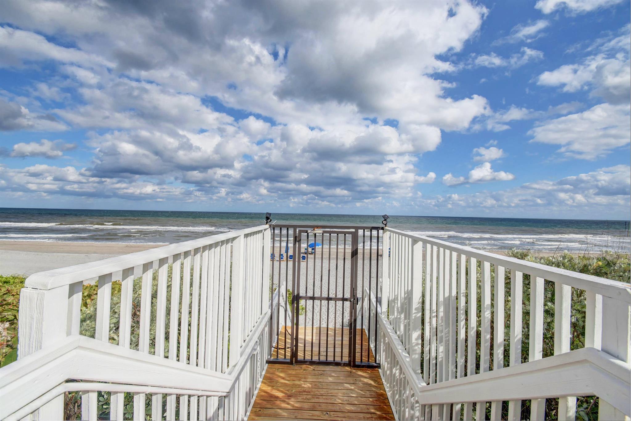 MARBELLA CONDO - Residential