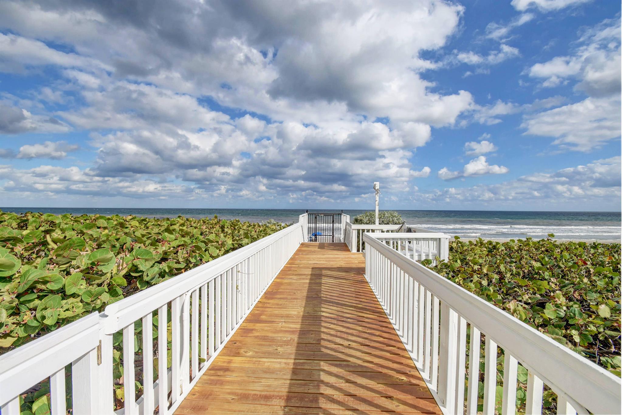 MARBELLA CONDO - Residential