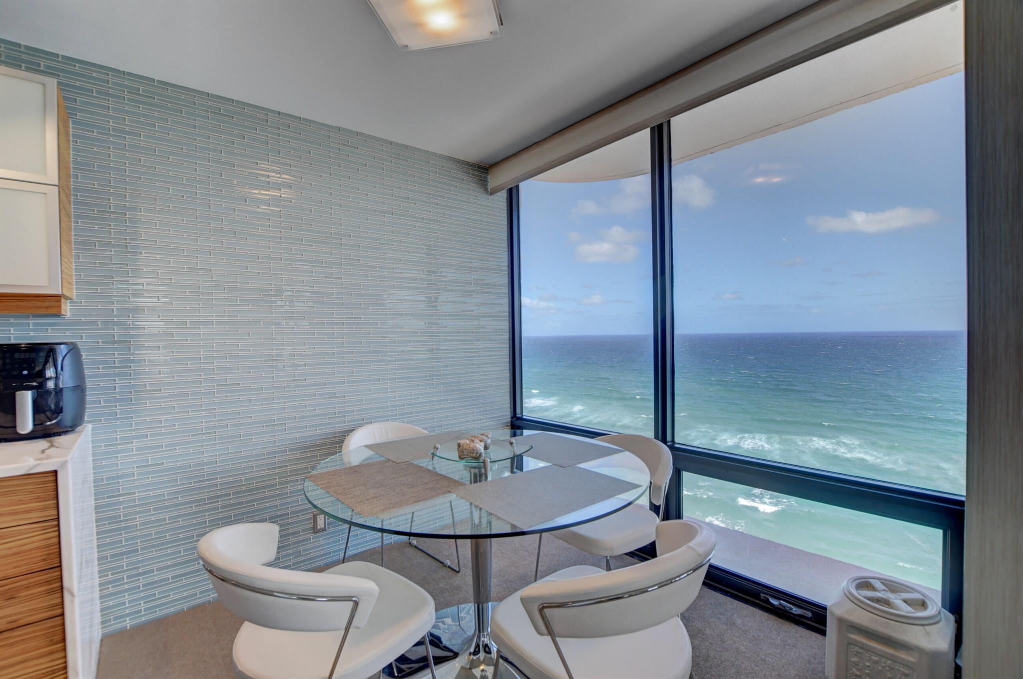 MARBELLA CONDO - Residential