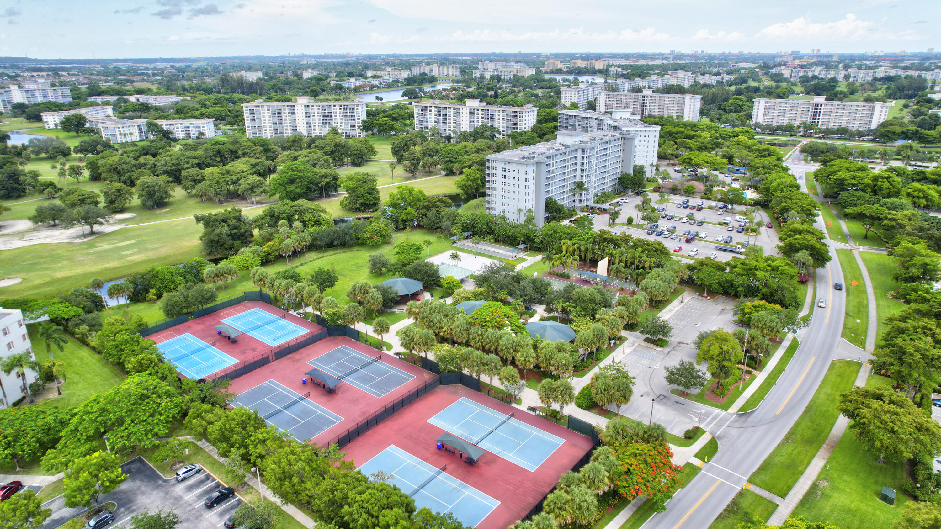 NO 91 PALM-AIRE COUNTRY CLUB - Residential Lease