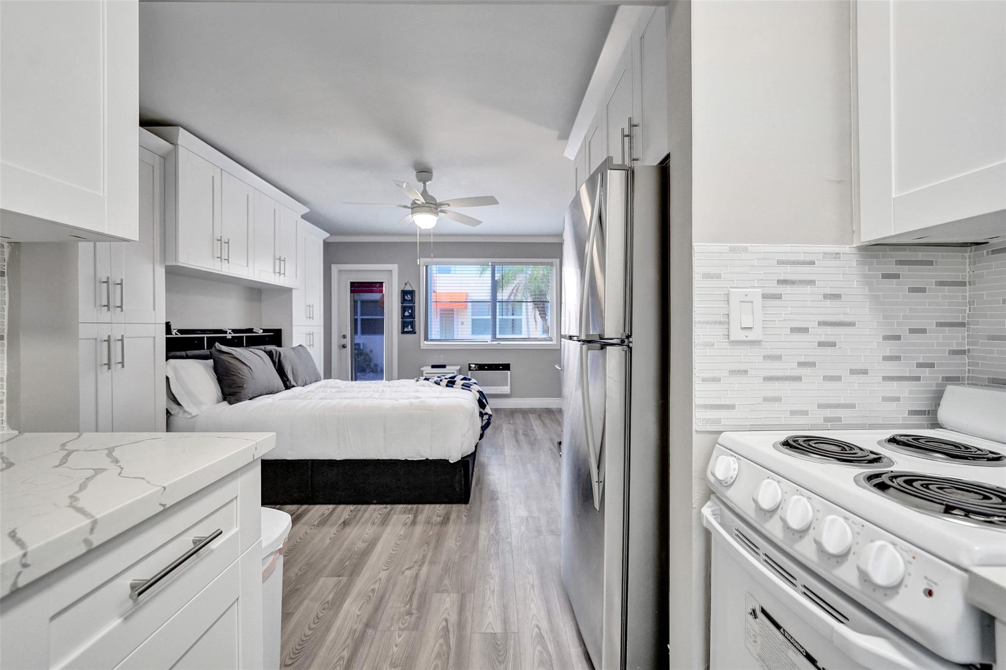 Oasis Surfside Condo - Residential Lease