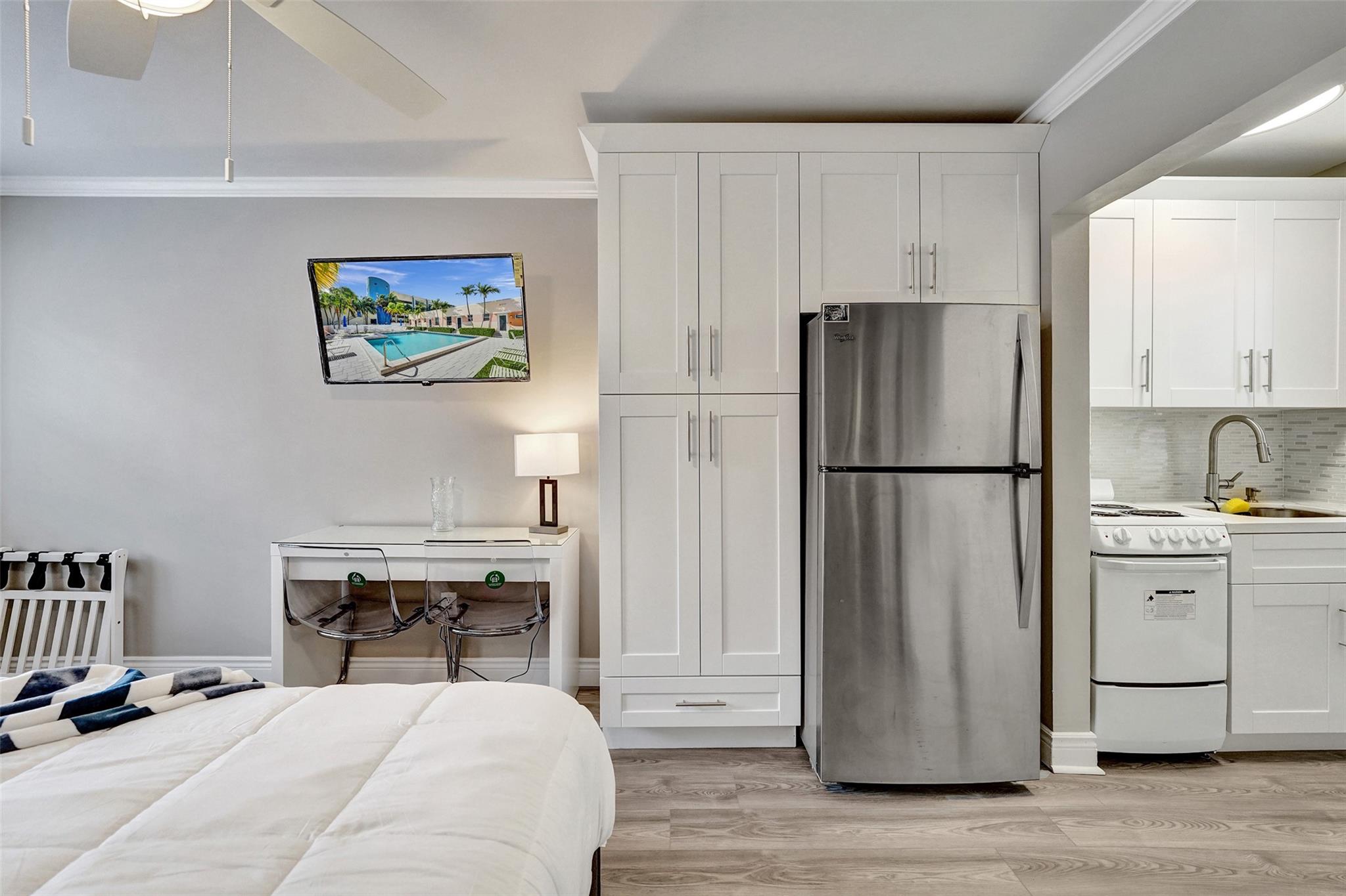 Oasis Surfside Condo - Residential Lease