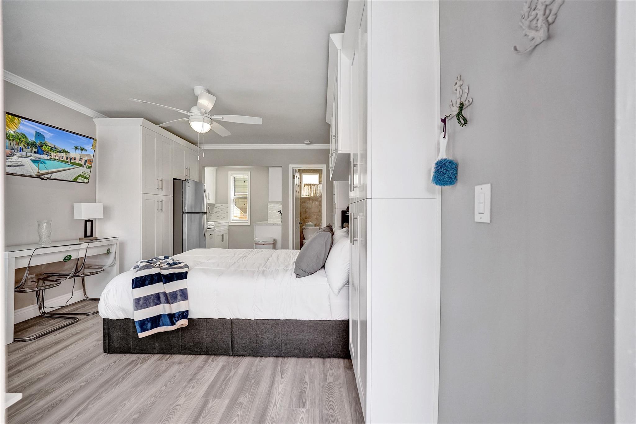 Oasis Surfside Condo - Residential Lease