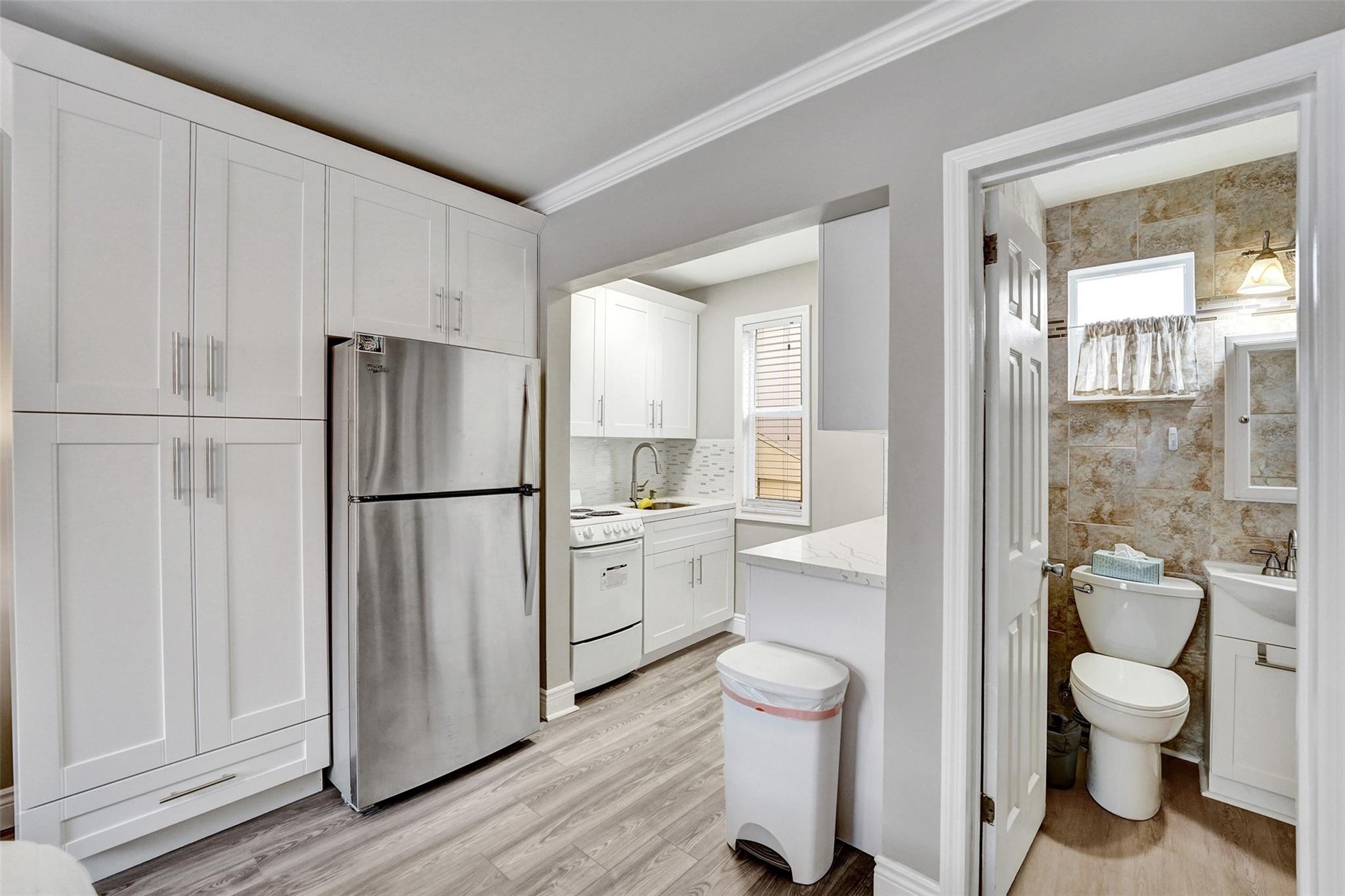 Oasis Surfside Condo - Residential Lease