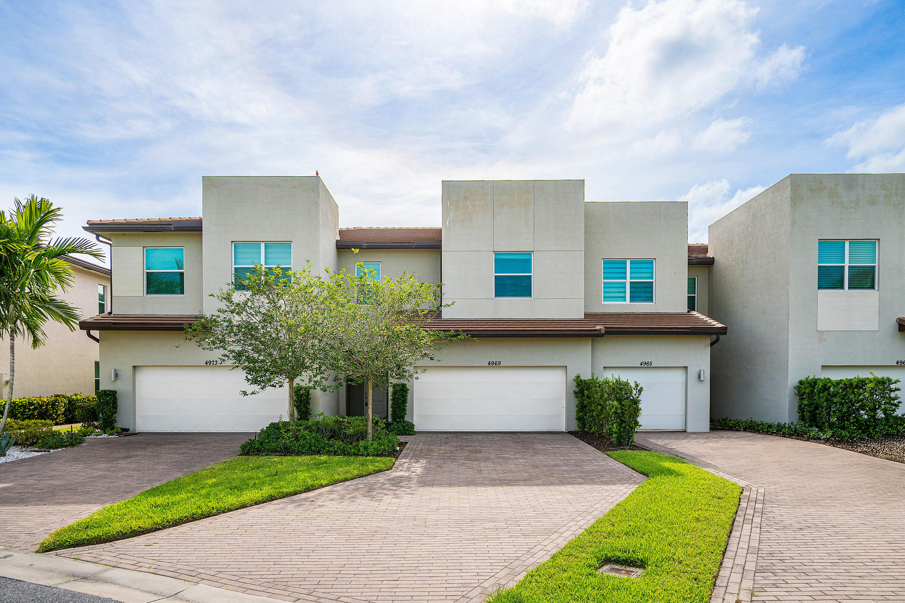4969 Navali Drive