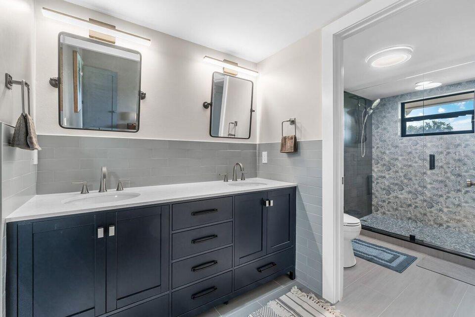 WATERBEND AT JONATHANS LANDING CONDO - Residential Lease