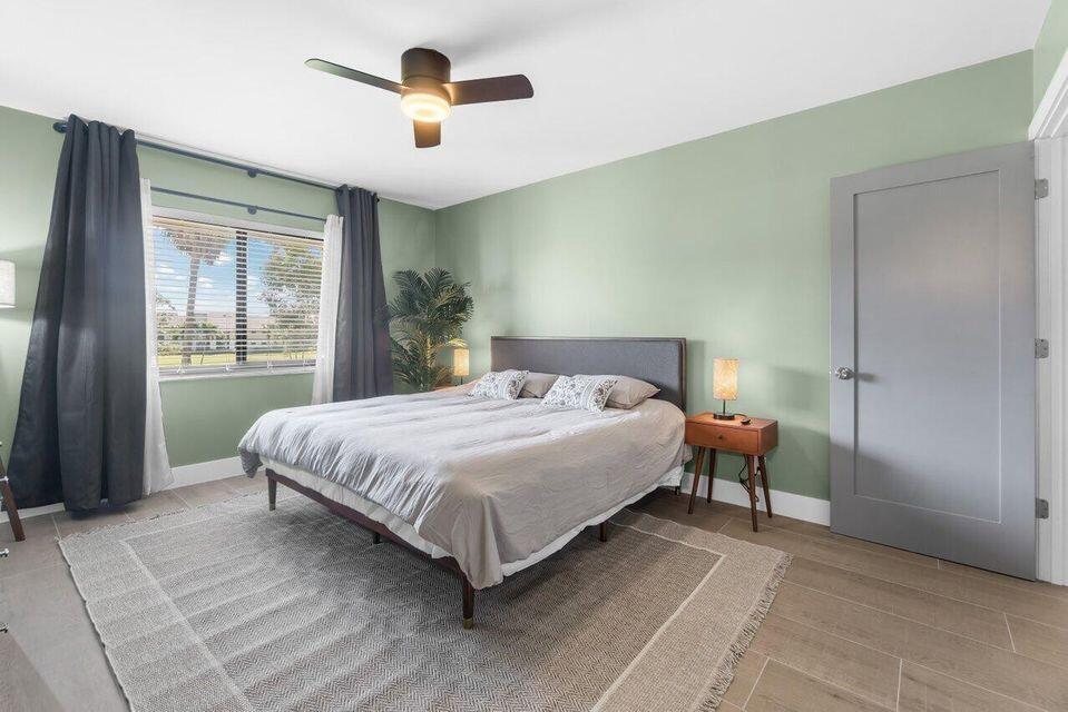 WATERBEND AT JONATHANS LANDING CONDO - Residential Lease