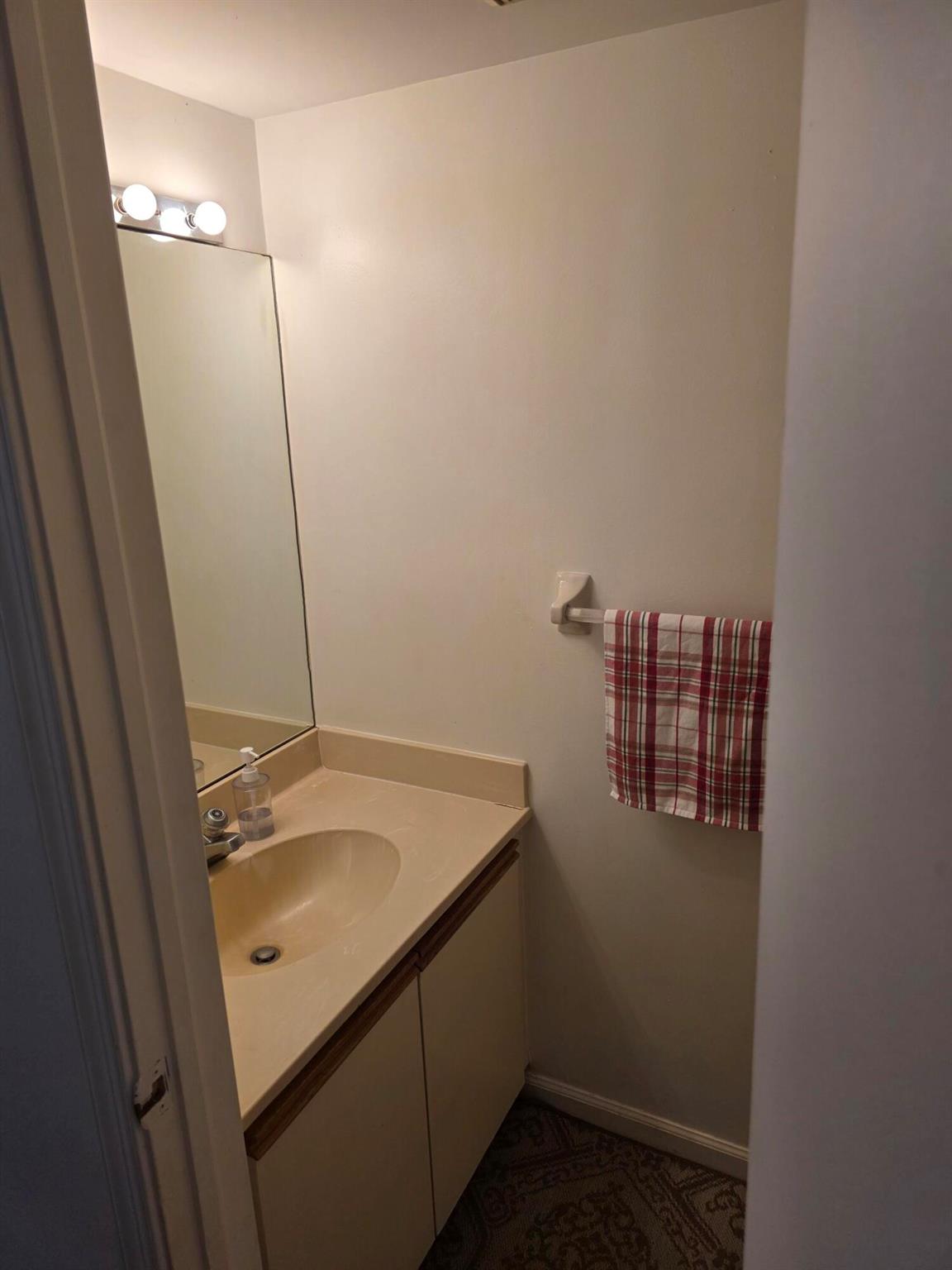 RAINWOOD EAST REPLAT - Residential