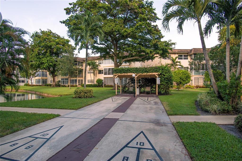 PETUNIA GARDENS CONDO - Residential