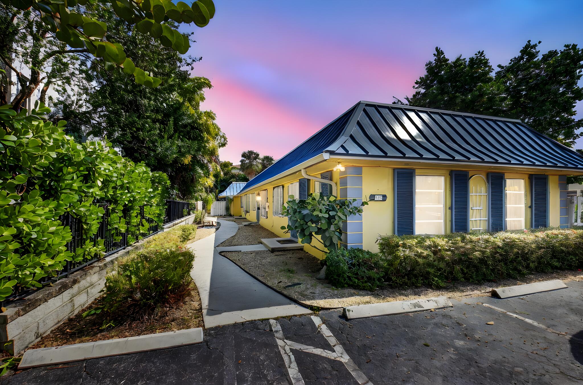 DELRAY TOWN OF - Residential Income