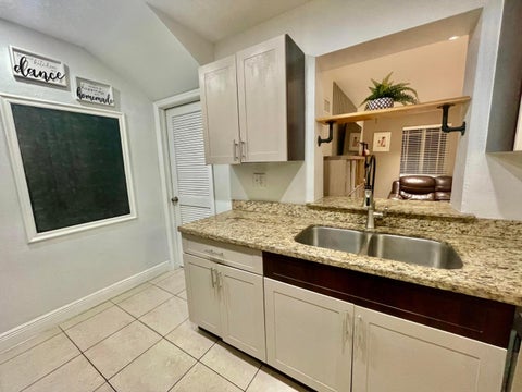Tiny photo for 7661 Farragut Street, Hollywood, FL 33024 (MLS # B26050377)