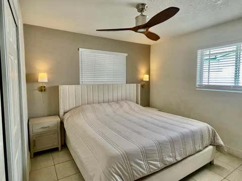 Tiny photo for 7661 Farragut Street, Hollywood, FL 33024 (MLS # B26050377)