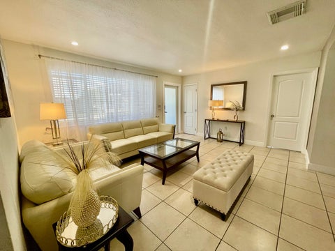 Tiny photo for 7661 Farragut Street, Hollywood, FL 33024 (MLS # B26050377)