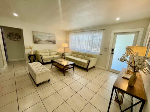 Tiny photo for 7661 Farragut Street, Hollywood, FL 33024 (MLS # B26050377)