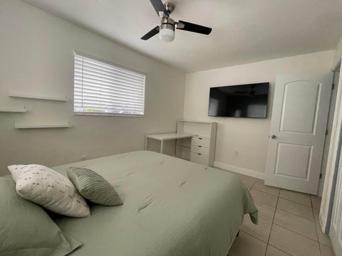 Tiny photo for 7661 Farragut Street, Hollywood, FL 33024 (MLS # B26050377)