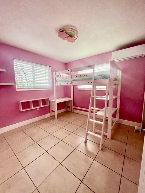 Tiny photo for 7661 Farragut Street, Hollywood, FL 33024 (MLS # B26050377)