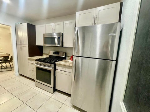 Tiny photo for 7661 Farragut Street, Hollywood, FL 33024 (MLS # B26050377)