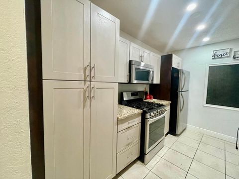 Tiny photo for 7661 Farragut Street, Hollywood, FL 33024 (MLS # B26050377)
