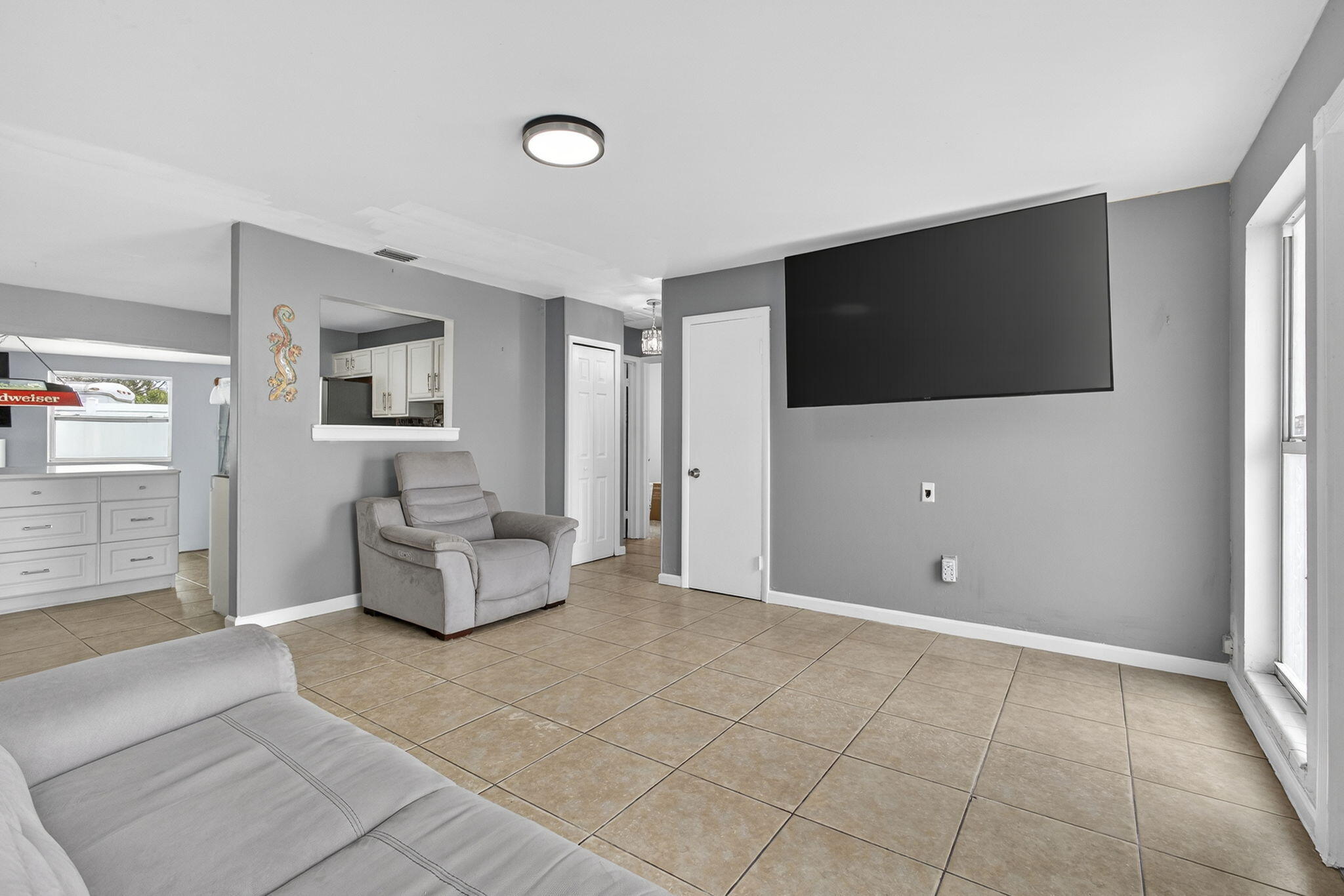 PALM BEACH SQUARE UNIT 1 - Residential