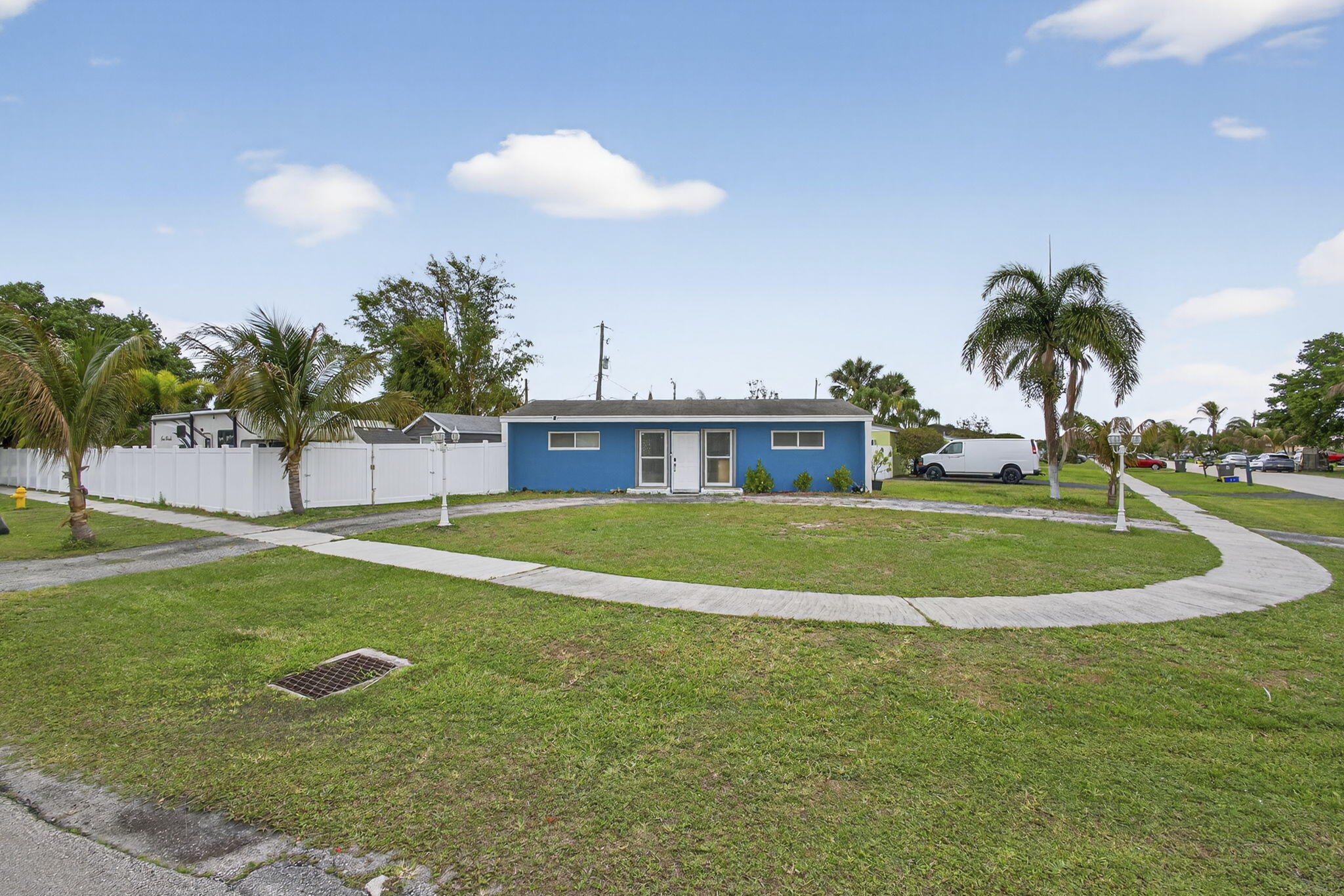 PALM BEACH SQUARE UNIT 1 - Residential