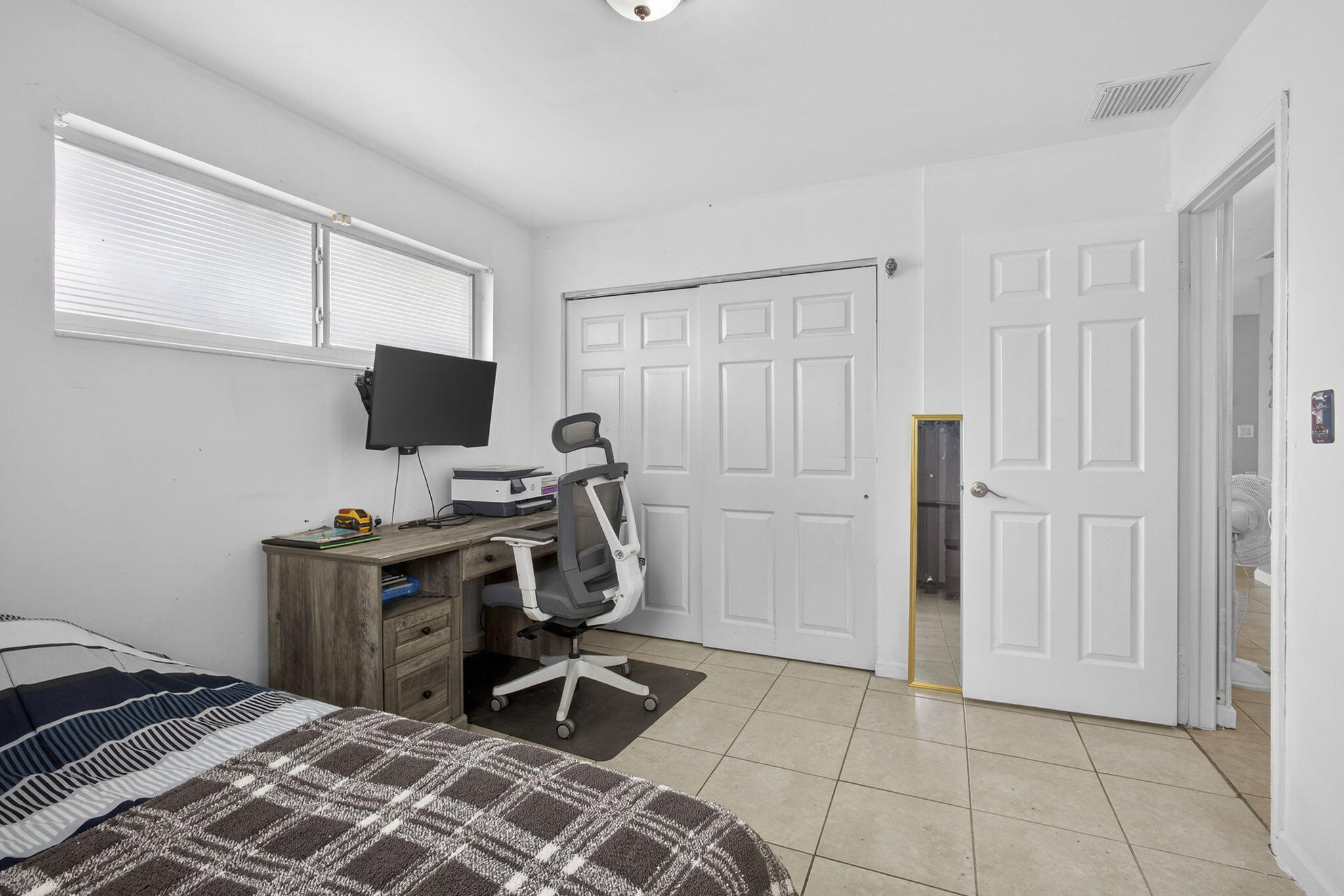 PALM BEACH SQUARE UNIT 1 - Residential