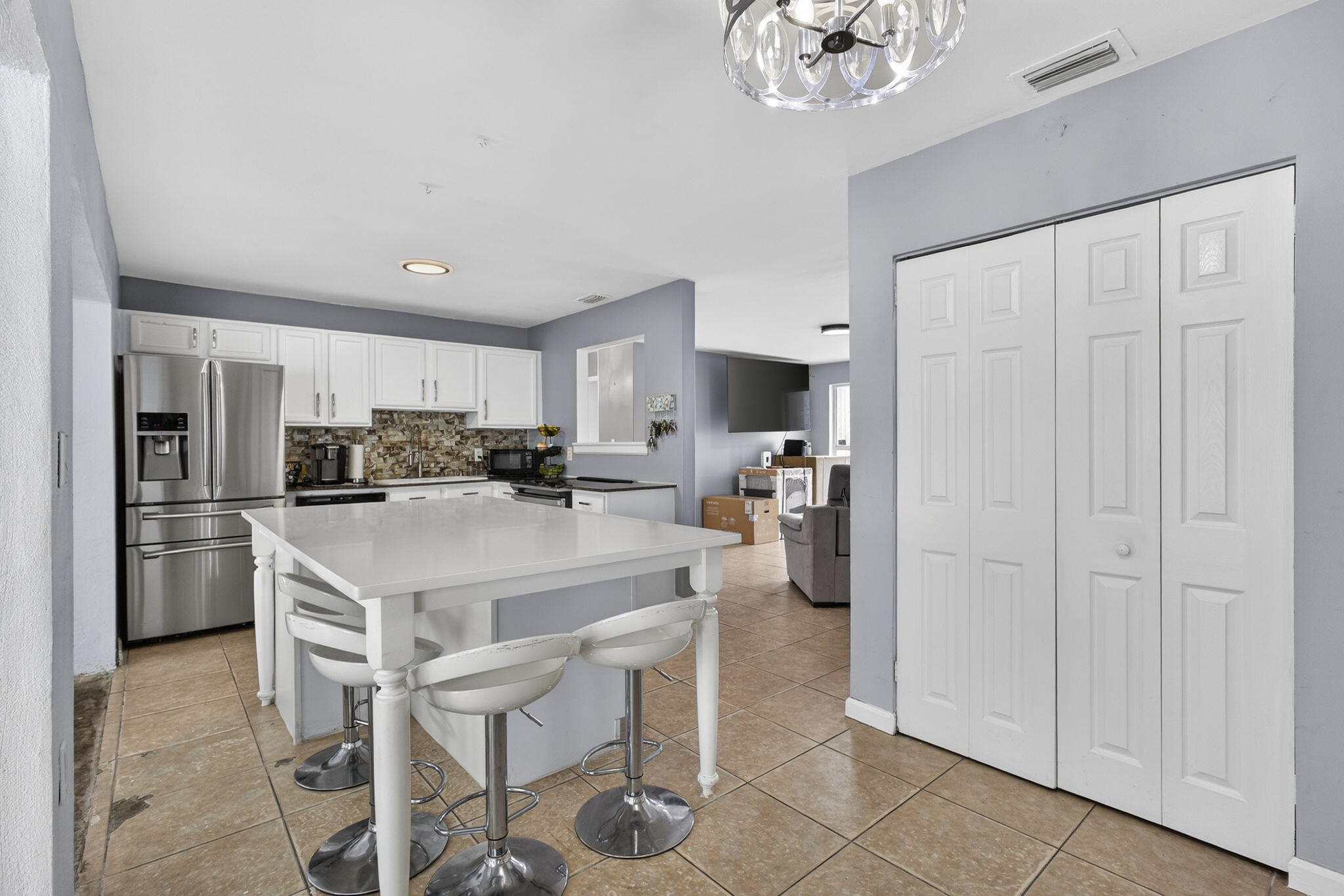 PALM BEACH SQUARE UNIT 1 - Residential