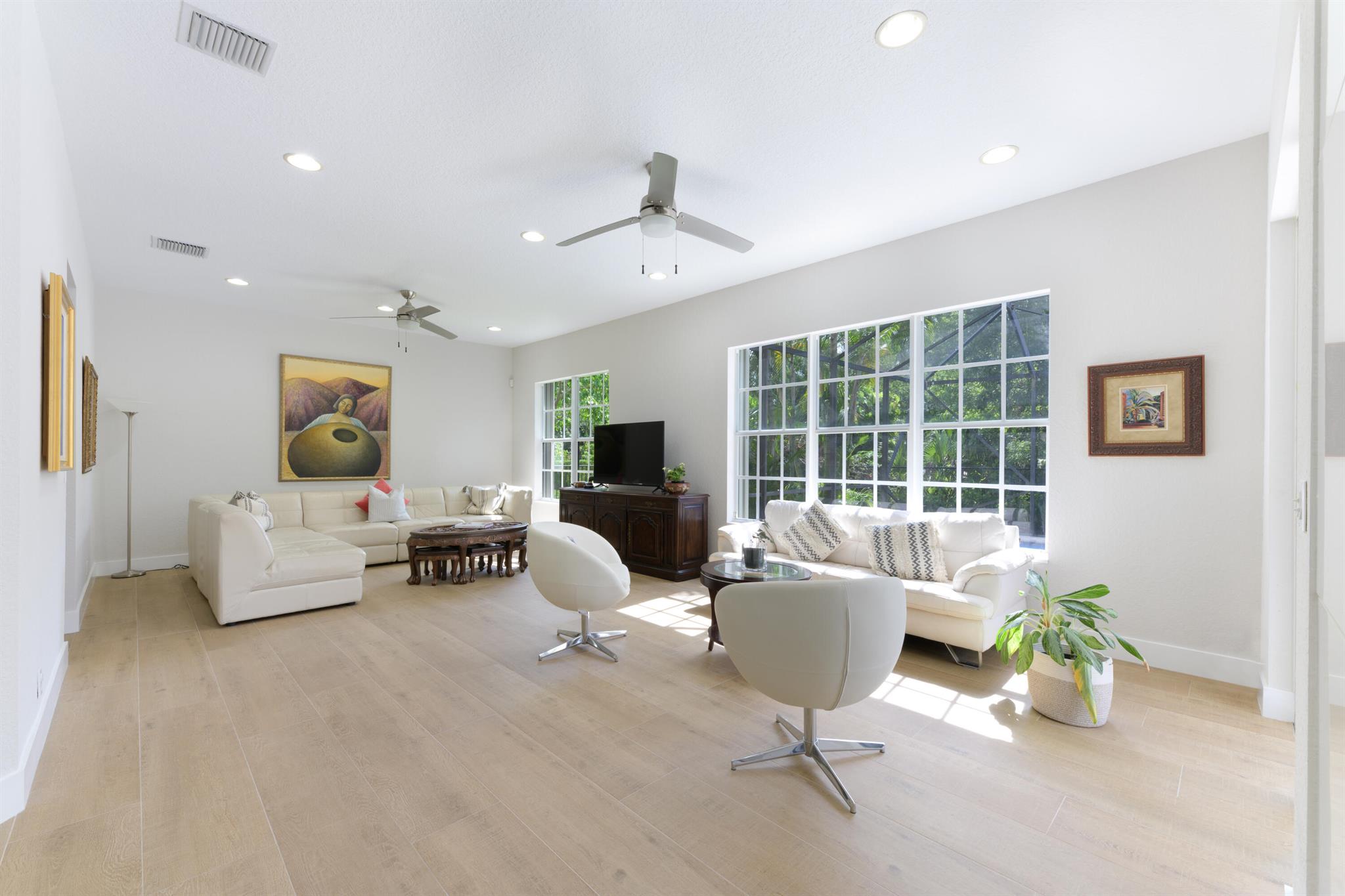 PINES ON PENNOCK LANE PUD - Residential