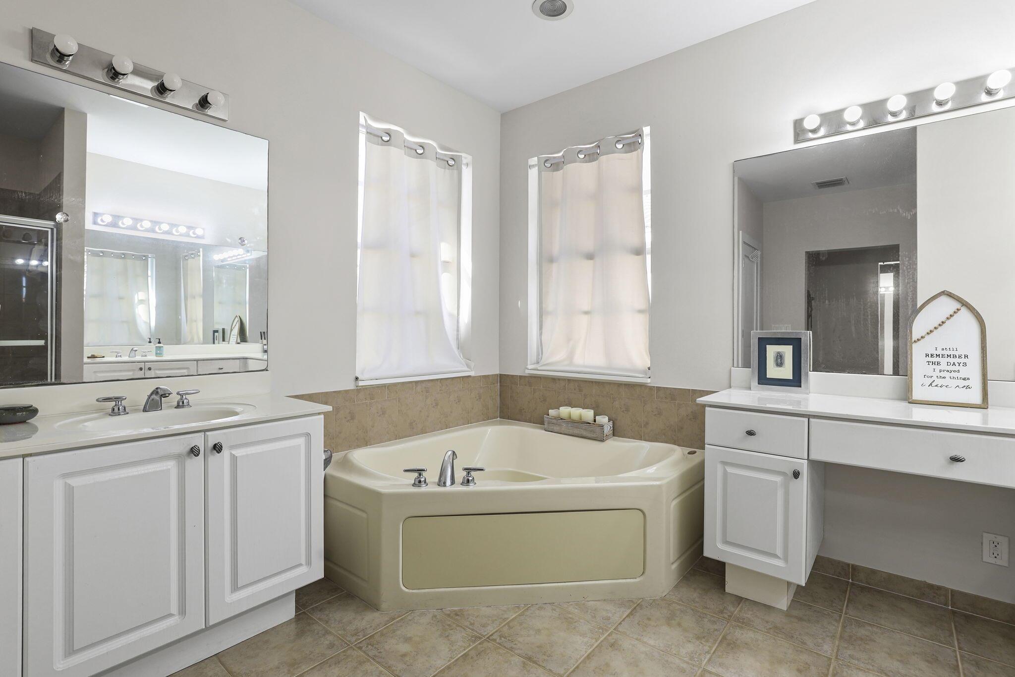 PINES ON PENNOCK LANE PUD - Residential