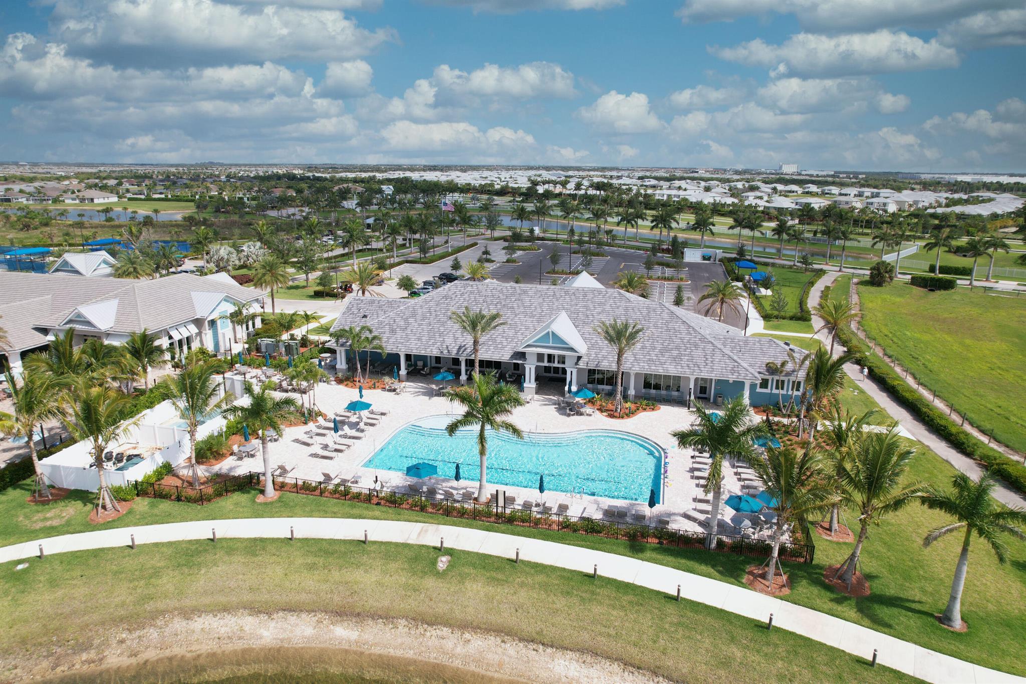 DEL WEBB AT TRADITION - Residential