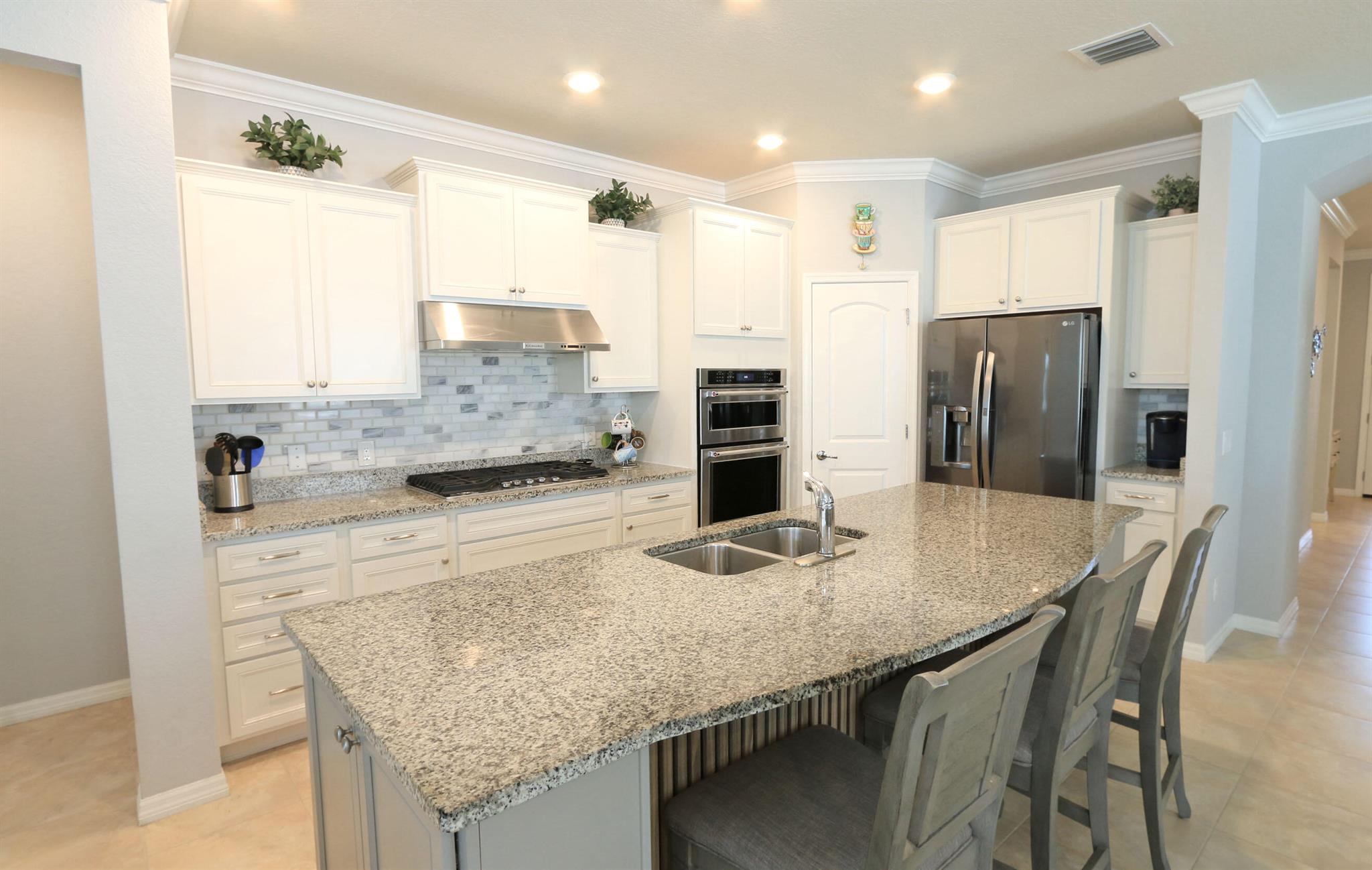 DEL WEBB AT TRADITION - Residential