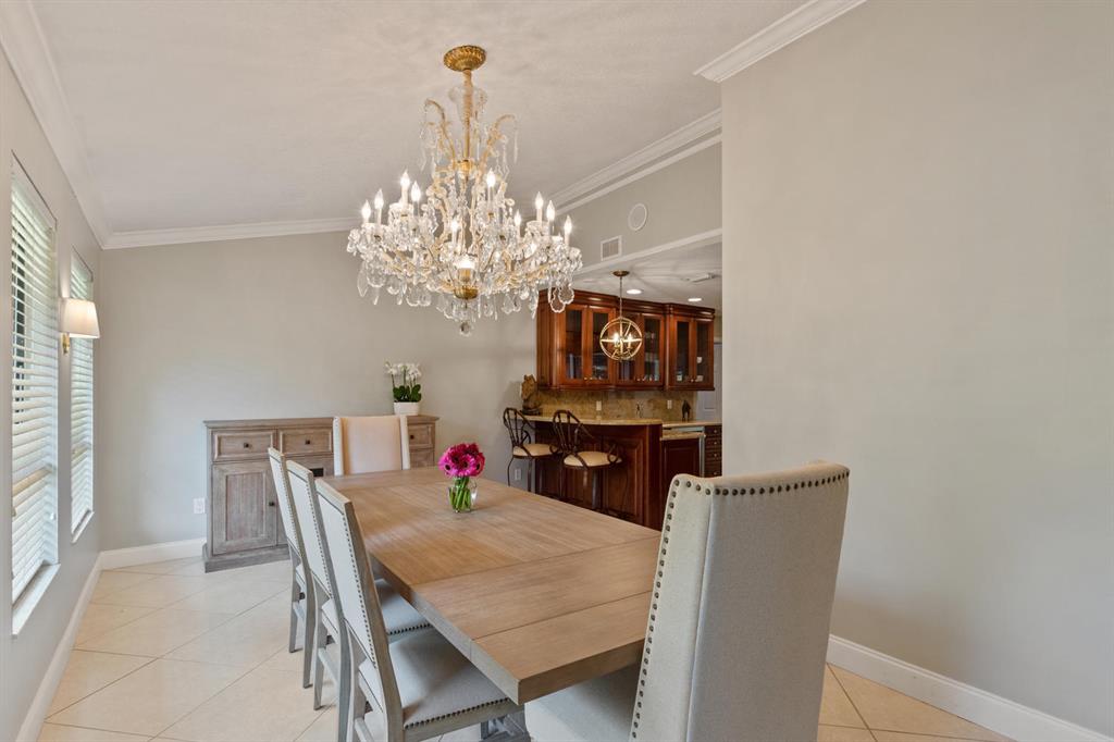 SADDLE TRAIL PARK OF WELLINGTON - Residential