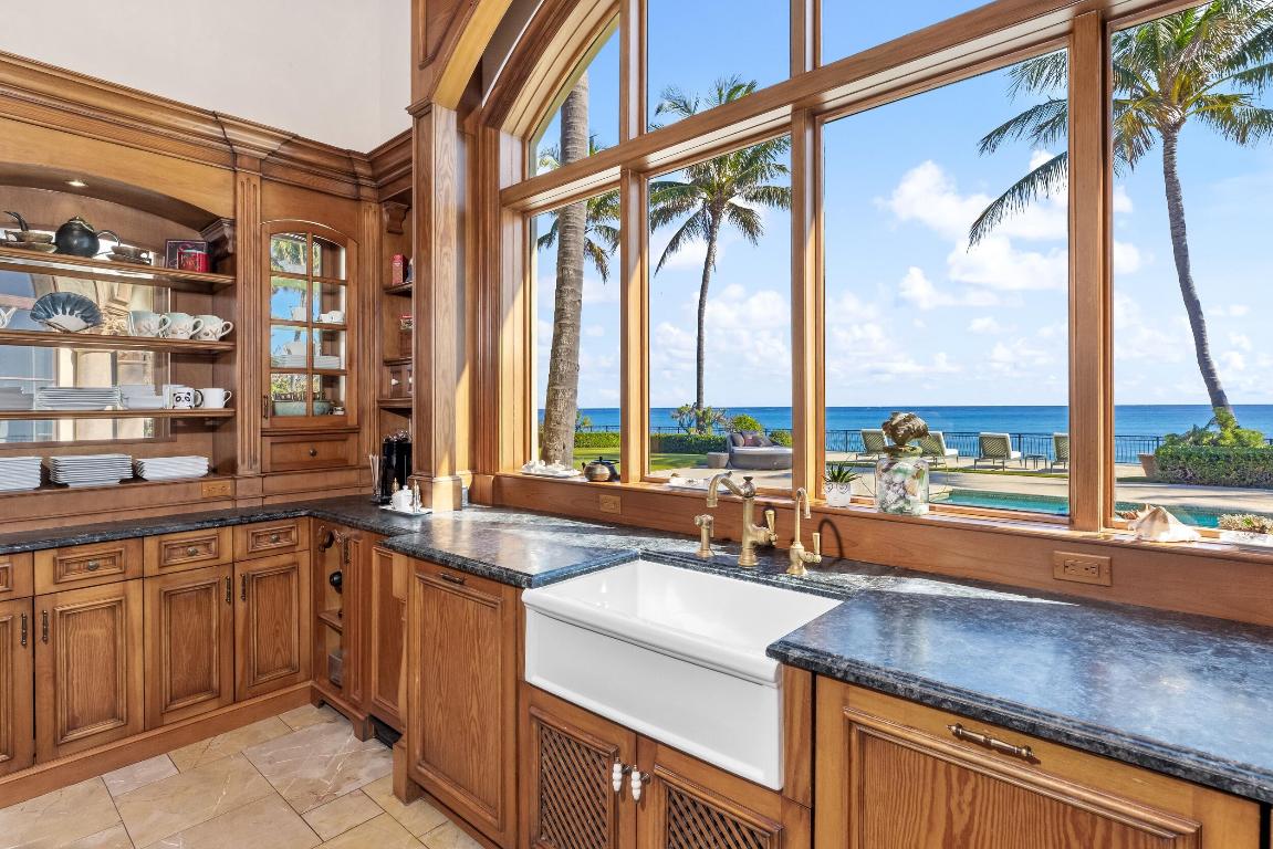 HYPOLUXO BEACH MAP - Residential