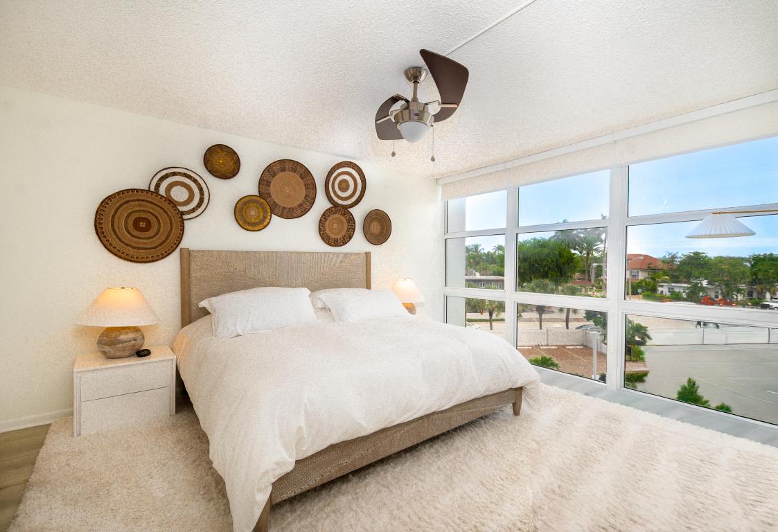 2701 N Ocean Boulevard 3c