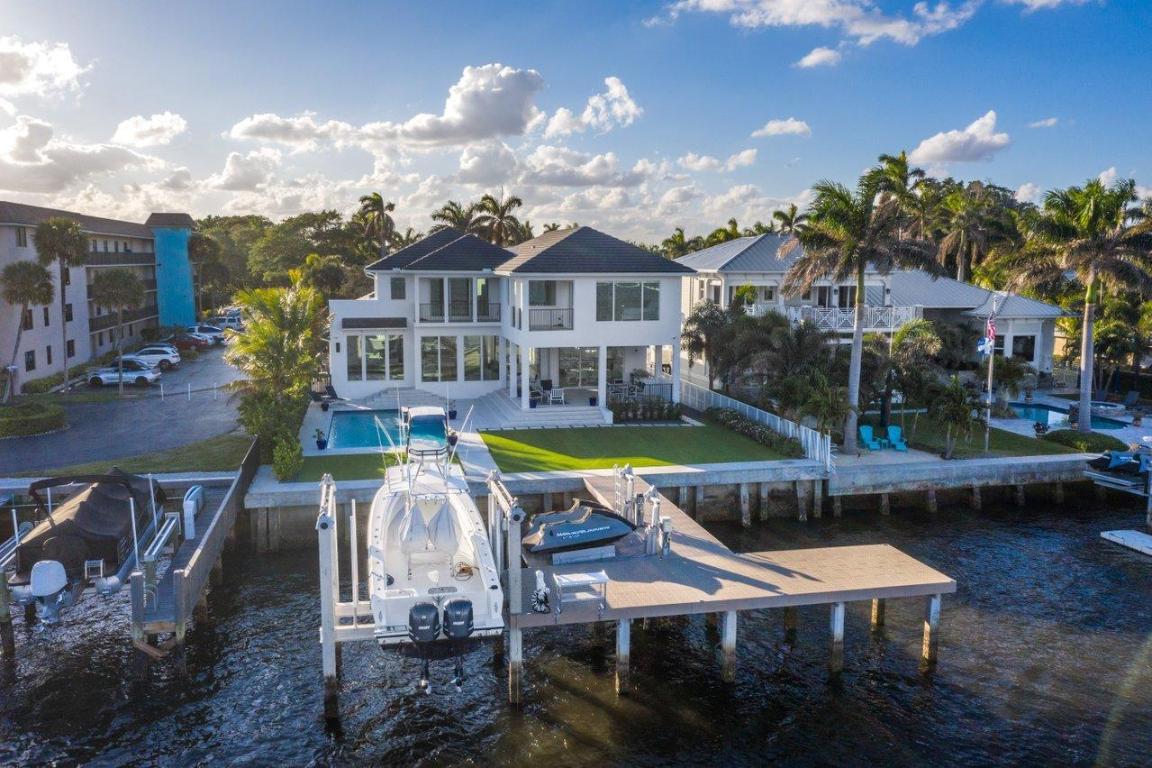 LAKESIDE GARDENS - Residential