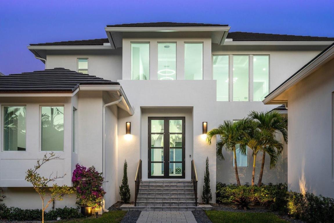 LAKESIDE GARDENS - Residential