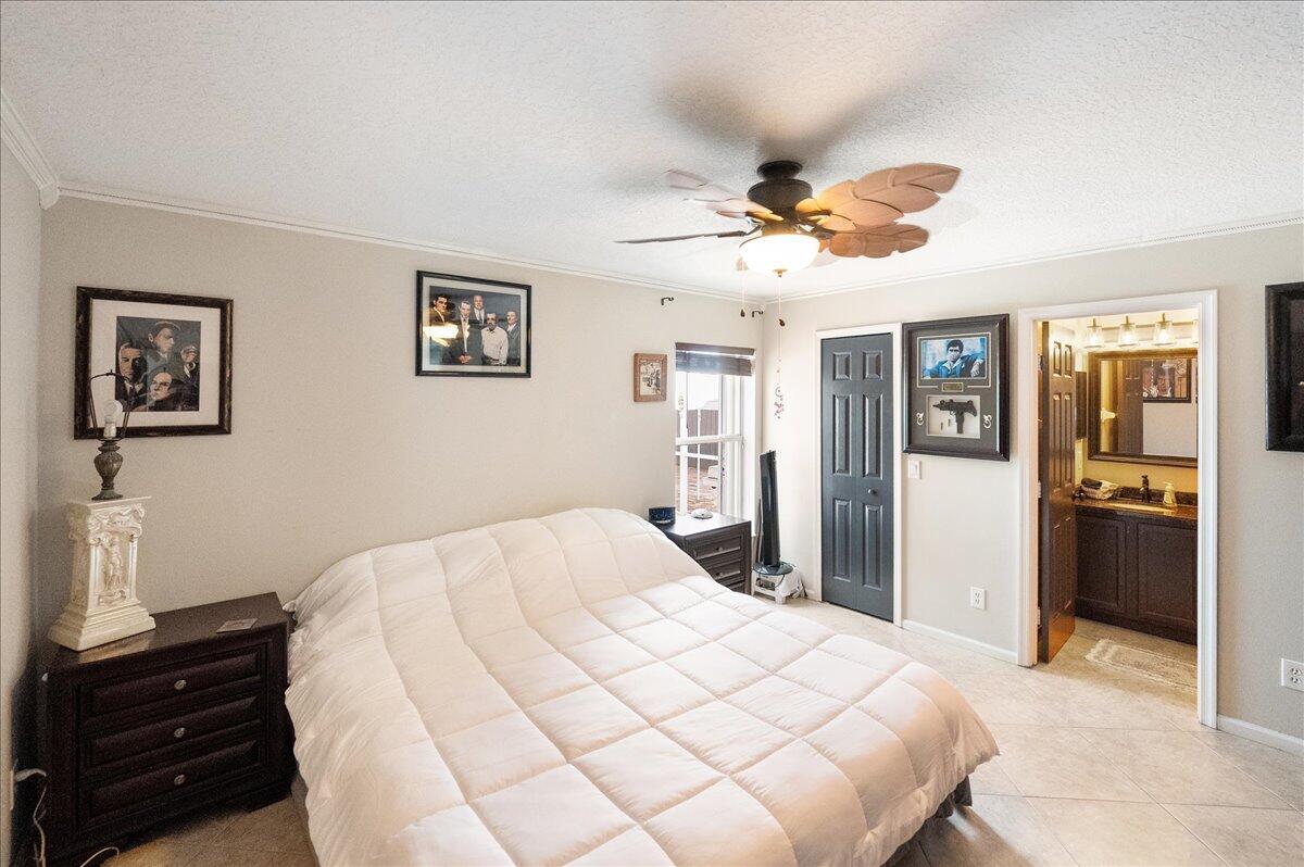 PORT ST LUCIE SECTION 18 - Residential Lease