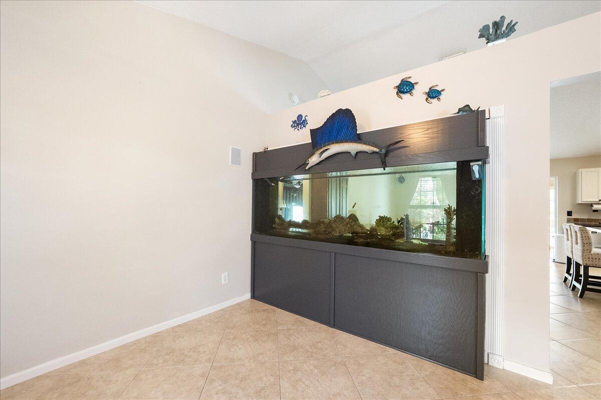 PORT ST LUCIE SECTION 18 - Residential Lease