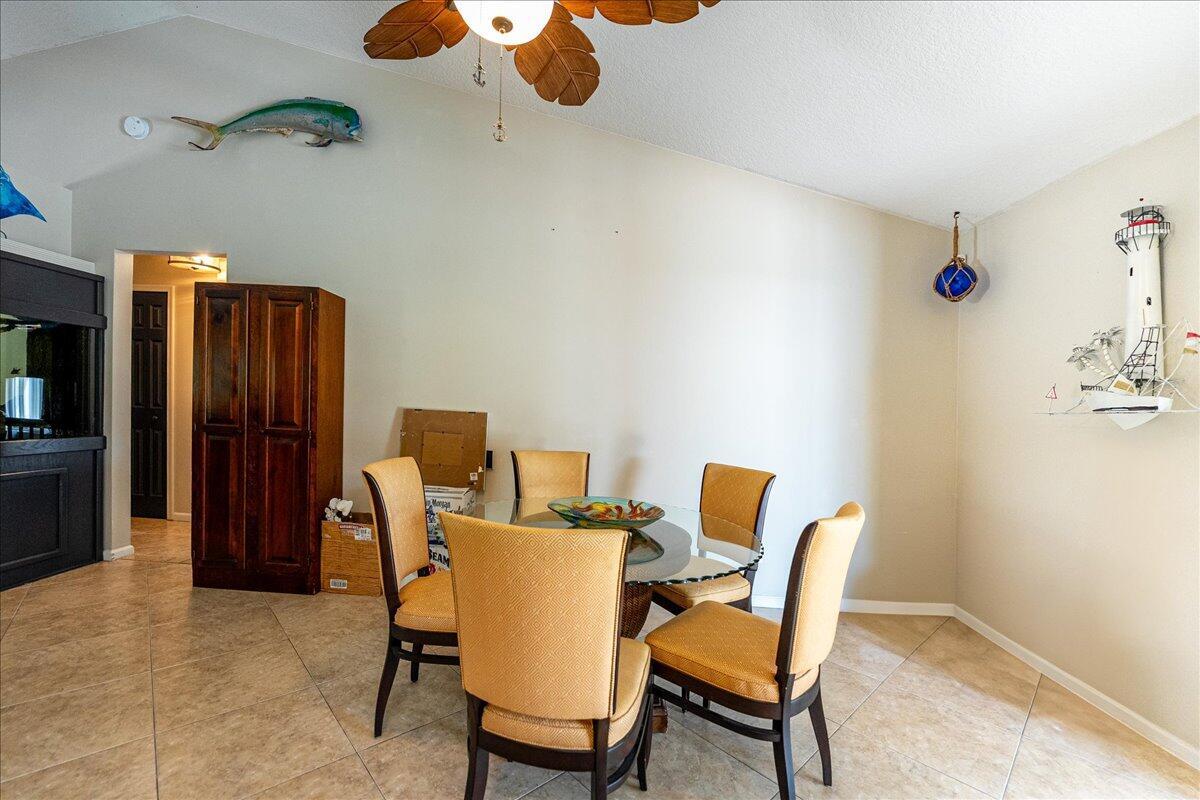 PORT ST LUCIE SECTION 18 - Residential Lease