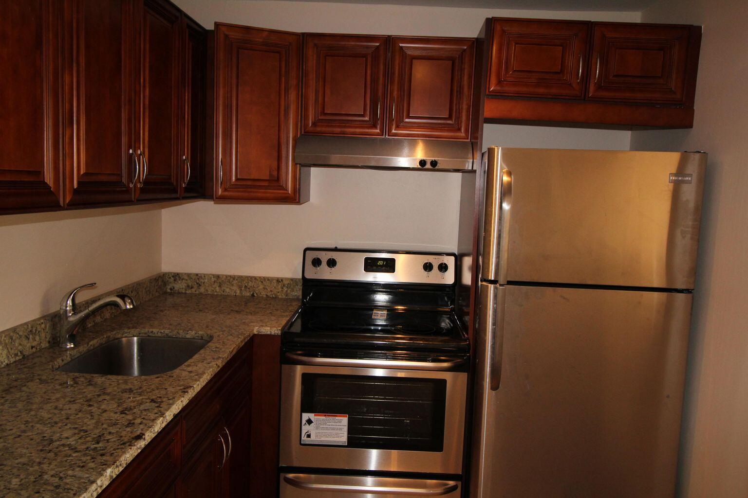 WINDSOR CONDOS - Residential Lease