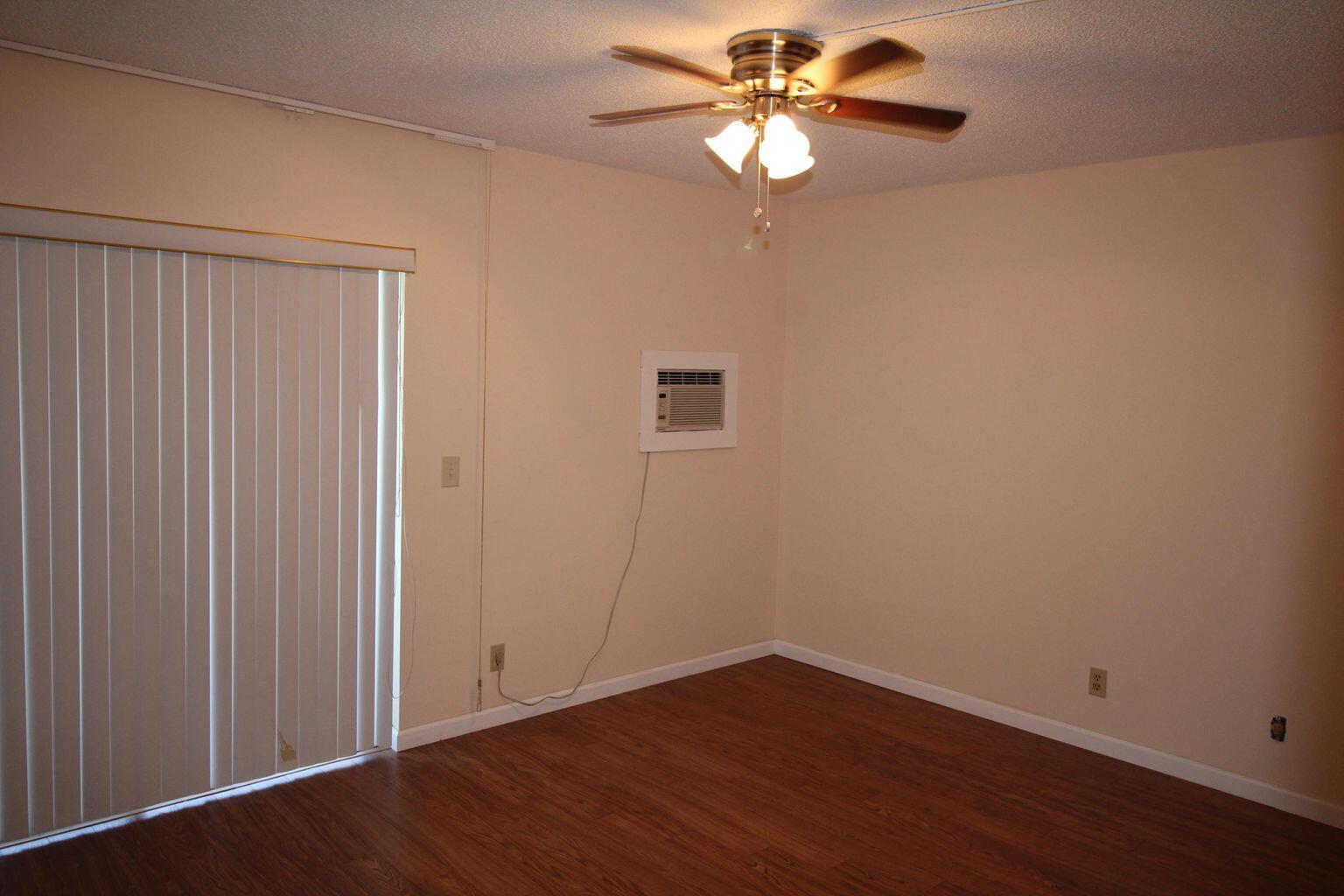 WINDSOR CONDOS - Residential Lease