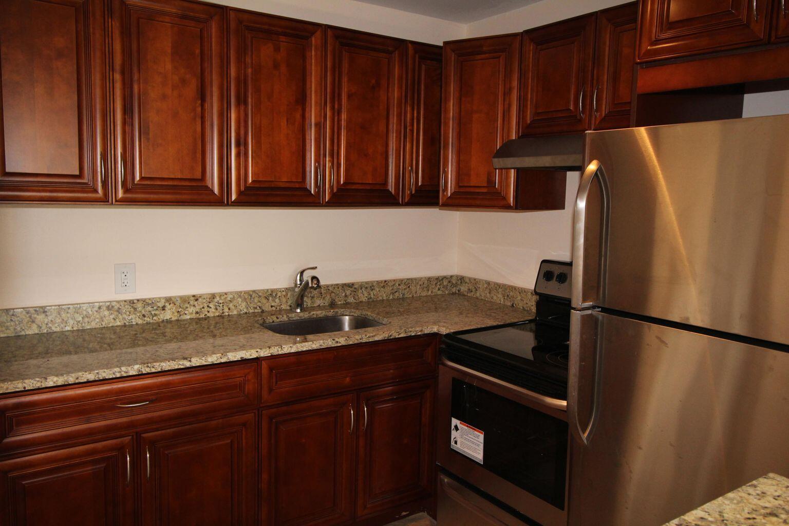 WINDSOR CONDOS - Residential Lease