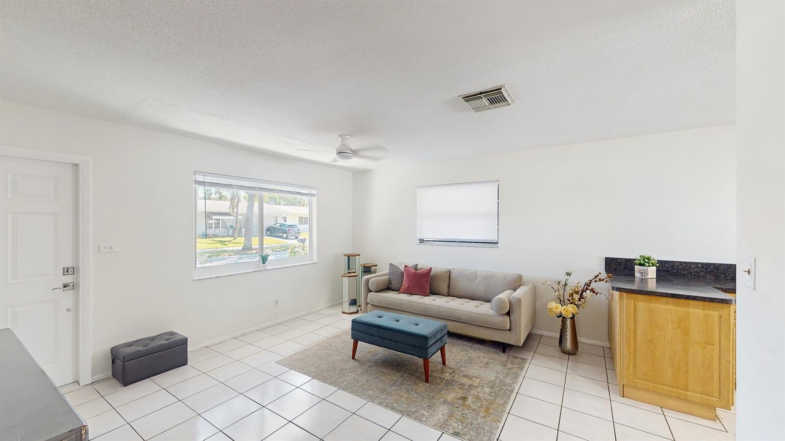 TAMARAC LAKES NORTH 3RD SEC - Residential