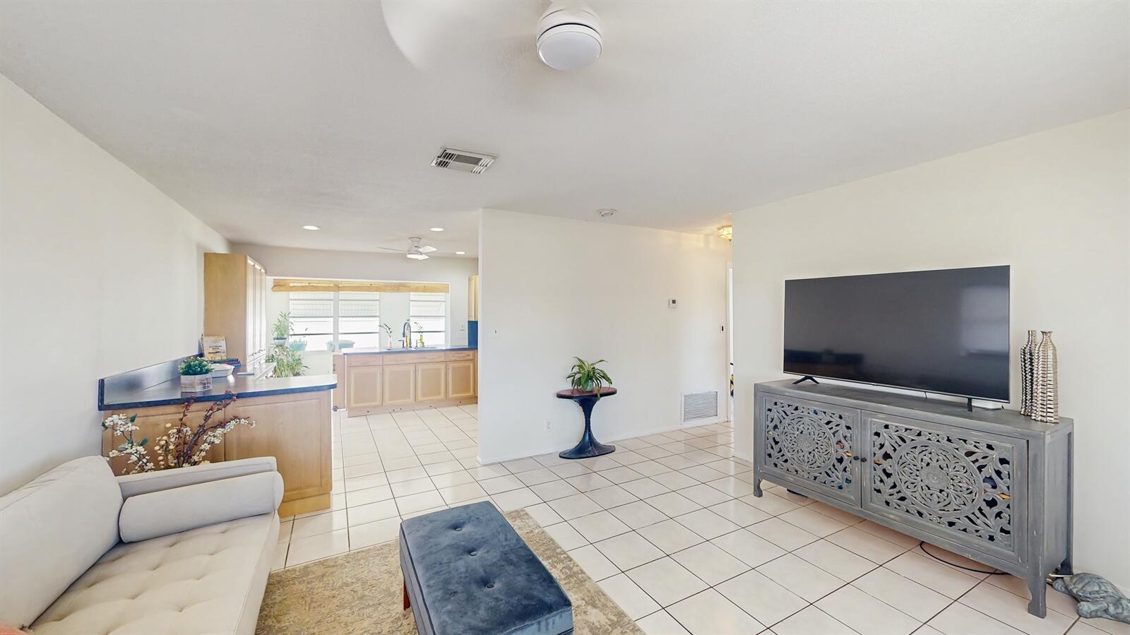 TAMARAC LAKES NORTH 3RD SEC - Residential