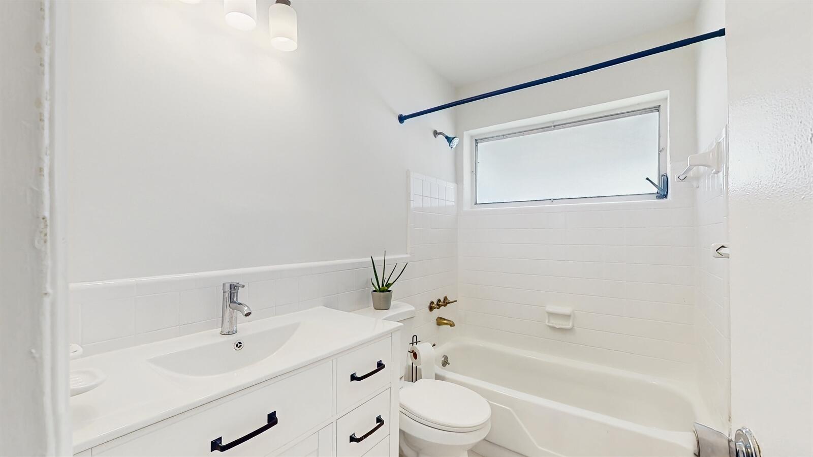 TAMARAC LAKES NORTH 3RD SEC - Residential